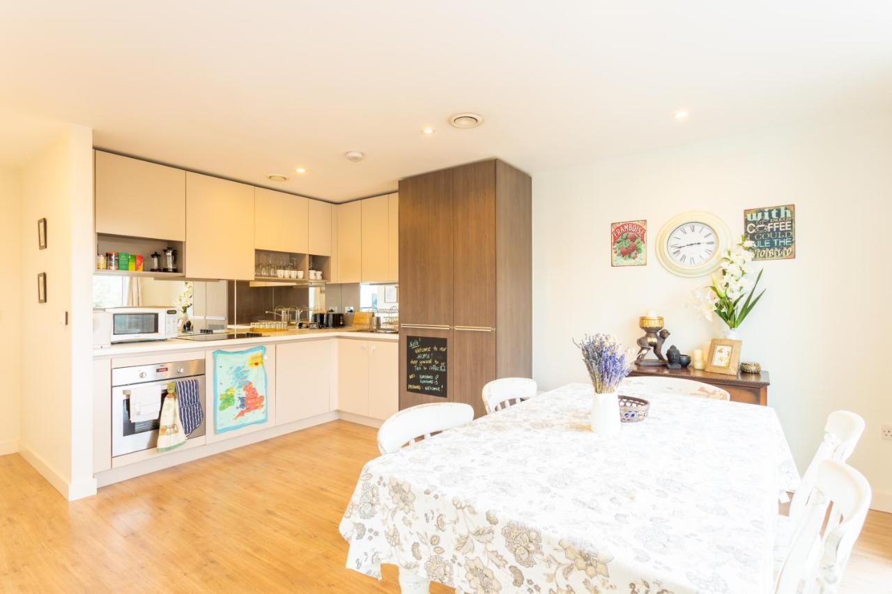 Amazing Modern 2 Bedroom Flat In Greenwich For 4 People London Ngoại thất bức ảnh